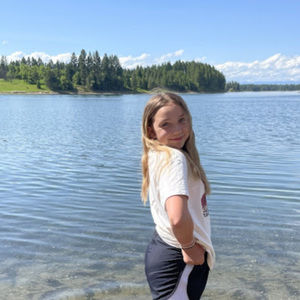 Meet your Posher, Danika